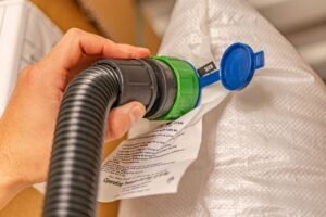 Inflating Dunnage Air Bags for containers