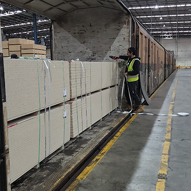 cargo lash lashing on rail freight cargo