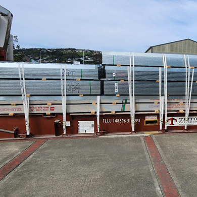 cargo lash lashing securing a flat rack