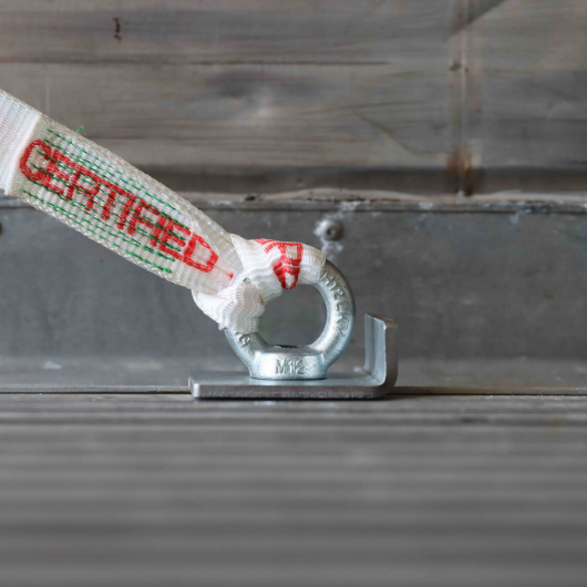 Reefer Lashing Point - 3.208